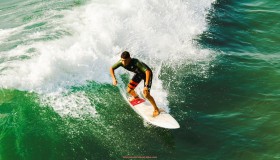 178体育直播-法甲比赛进程解析及球队应对策略探讨